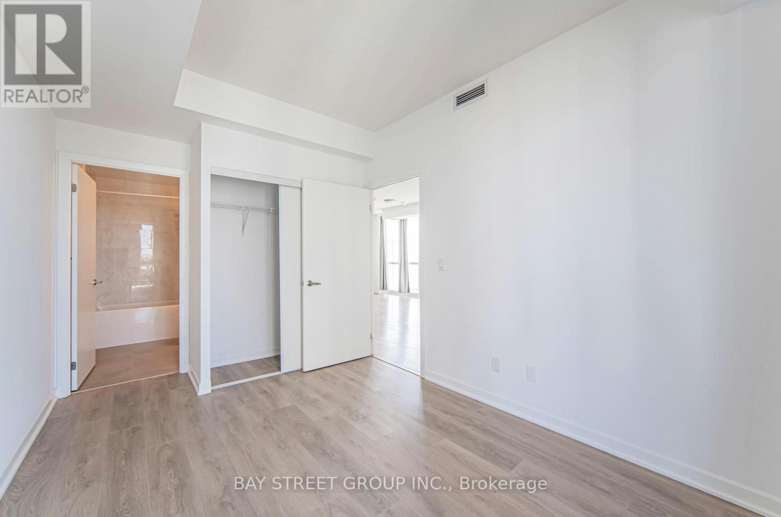1709-38 Forest Manor Road, Toronto, ON, M2J 0A9 - 14