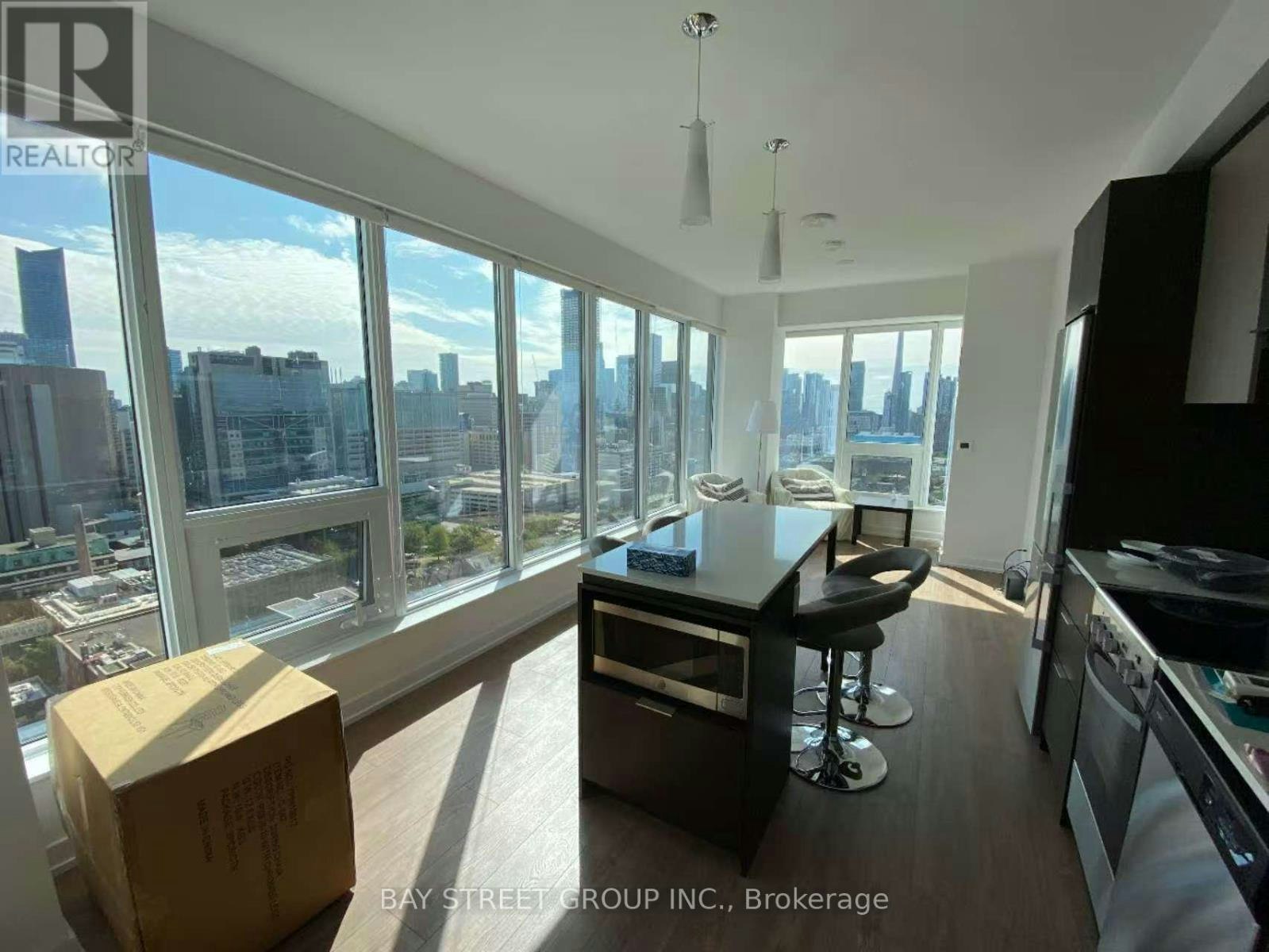 2108-203 College Street, Toronto, ON, M5T 0C8 - 4