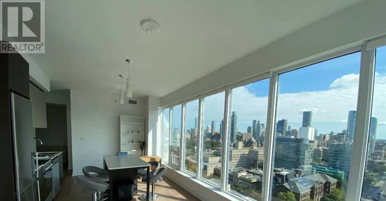 2108-203 College Street, Toronto, ON, M5T 0C8