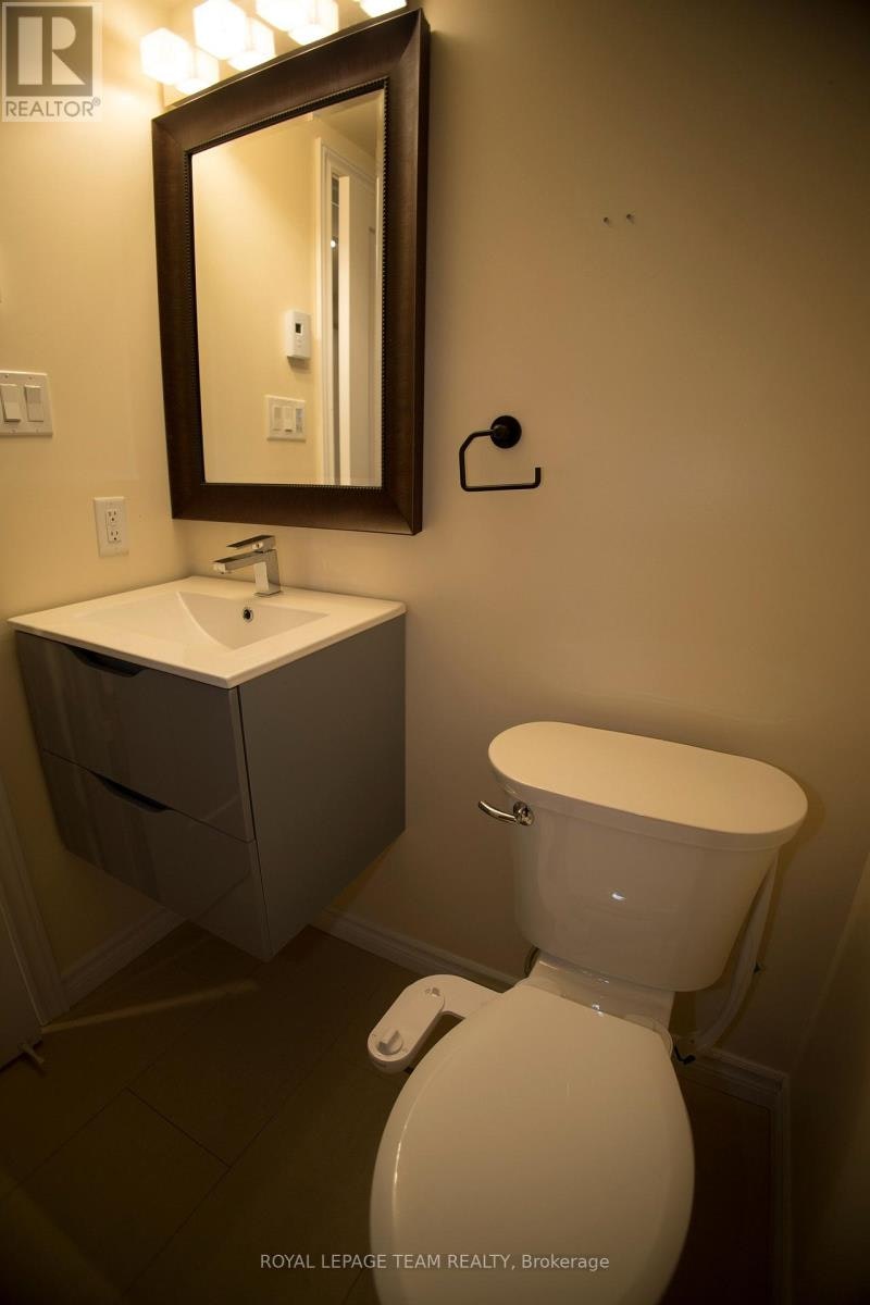 BASEMENT-2238 Miramichi Street, Ottawa, ON, K2C 0Y9 - 5