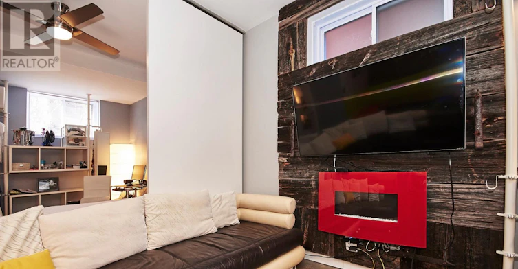 B-82 Third Avenue, Ottawa, ON, K1S 2J8 - 6