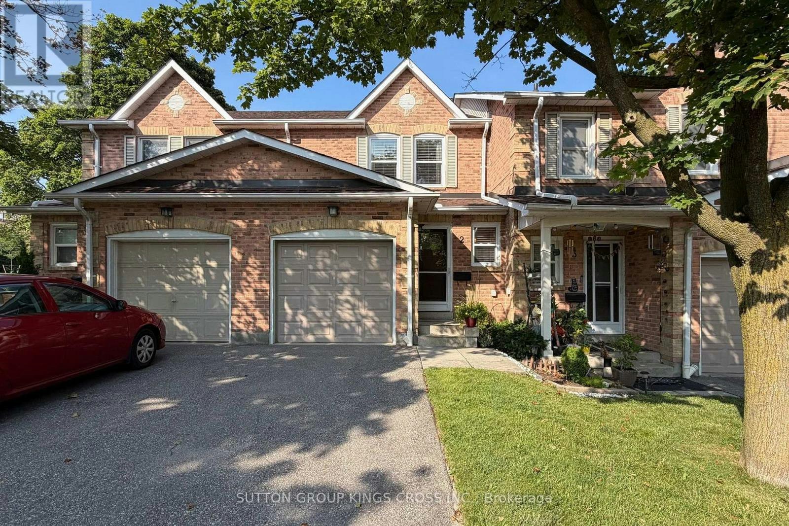 2-2575 Parmeer Drive, Mississauga, ON, L5C 2Y3