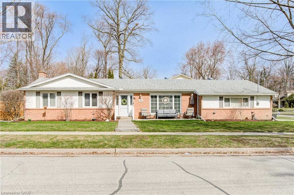 186 Shuh Avenue, Kitchener, ON, N2A 1H6