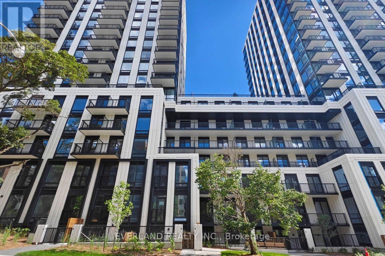 738-91 Montclair Avenue, Toronto, ON, M5P 0B1