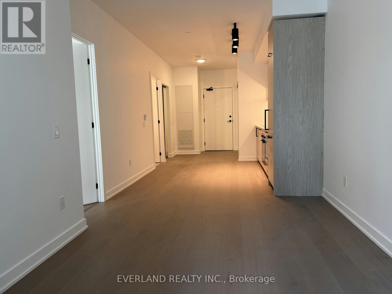 738-91 Montclair Avenue, Toronto, ON, M5P 0B1 - 9
