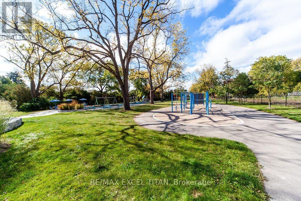 602E-8868 Yonge Street, Richmond Hill, ON, L4C 1Z8 - 39
