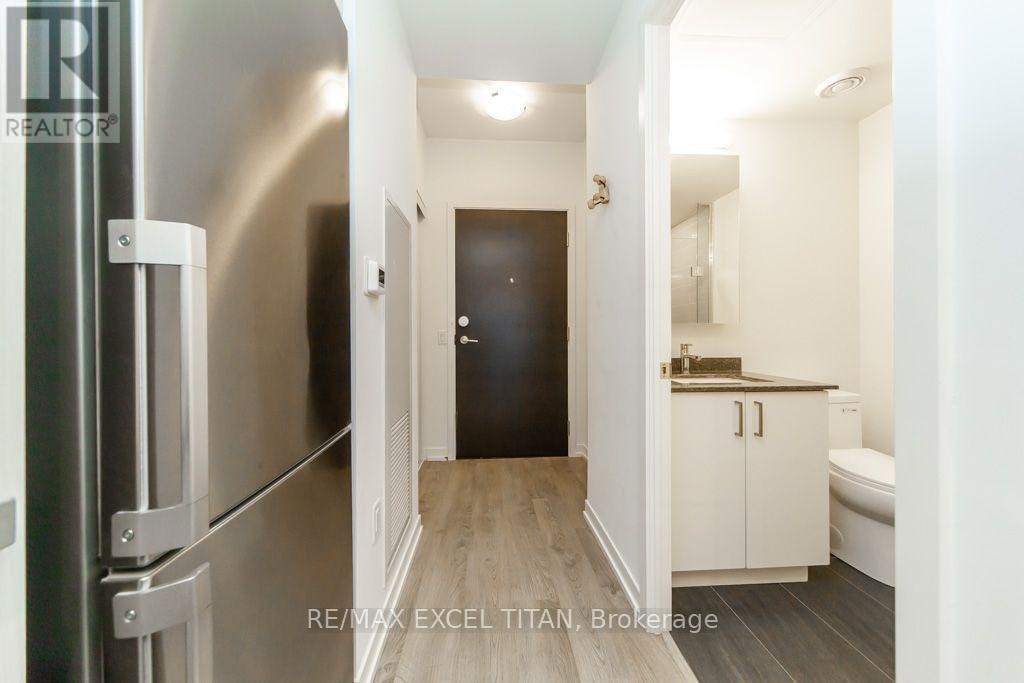 602E-8868 Yonge Street, Richmond Hill, ON, L4C 1Z8 - 19