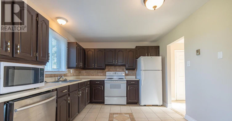 14 Pyne Hills Court, New Tecumseth, ON, L0G 1W0 - 7