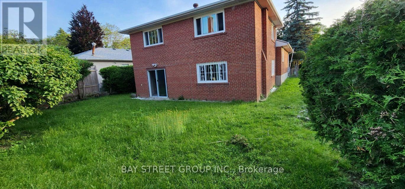 ROOM1-45 Pineway Boulevard, Toronto, ON, M2H 1A5 - 9
