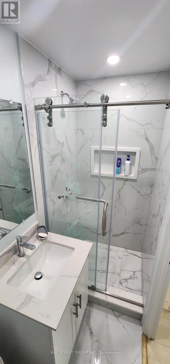 ROOM1-45 Pineway Boulevard, Toronto, ON, M2H 1A5 - 2