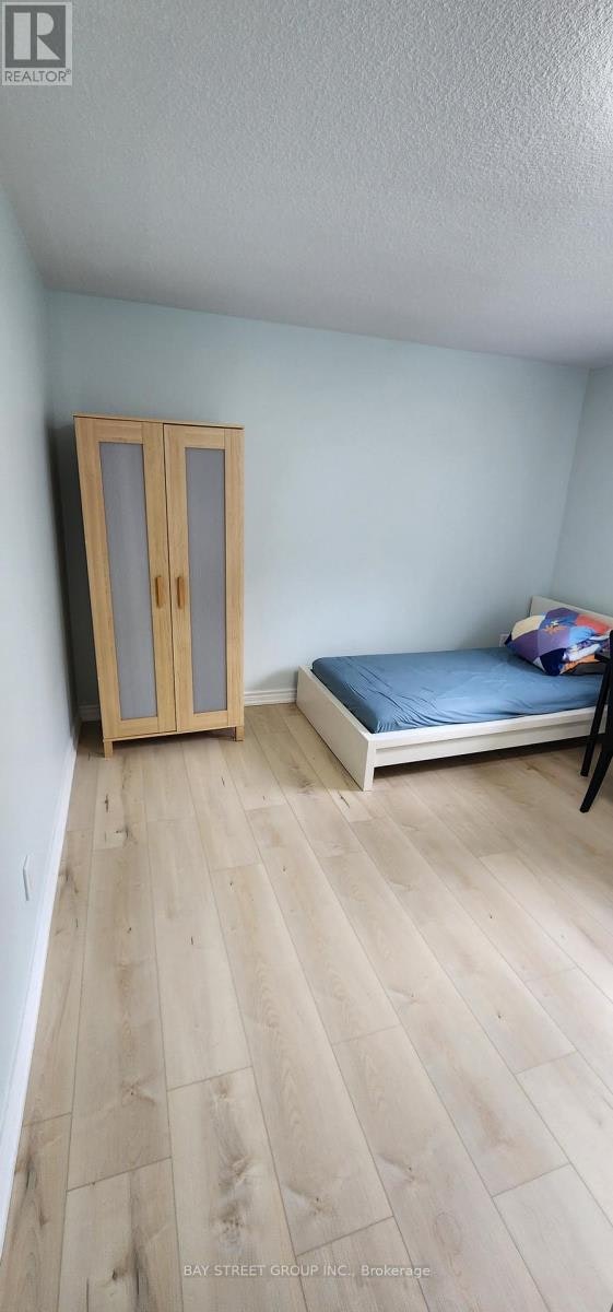 ROOM1-45 Pineway Boulevard, Toronto, ON, M2H 1A5 - 3