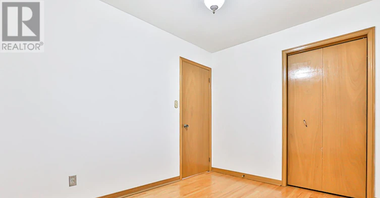 9 Sesame Street, Toronto, ON, M1W 2R3 - 11