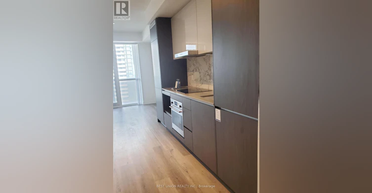2801-28 Interchange Way, Vaughan, ON, L4K 0P8 - 4