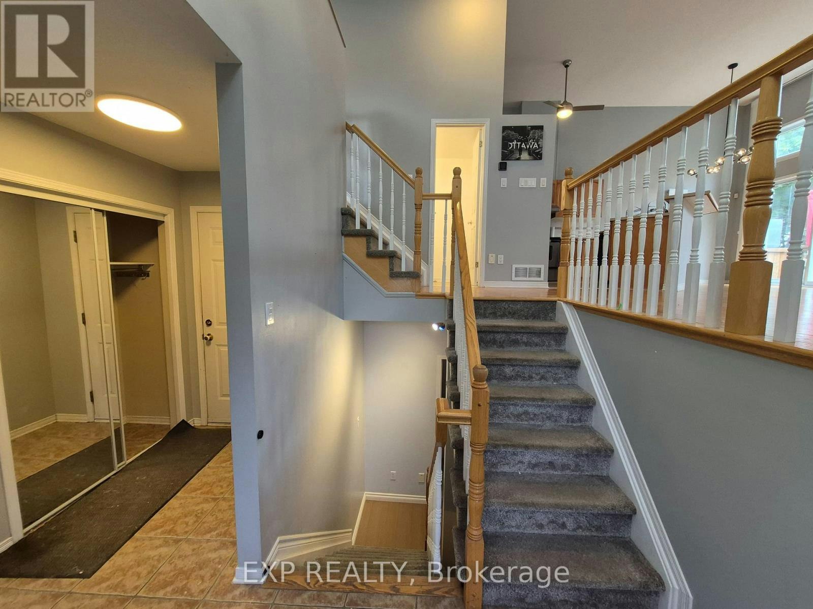 2 Maple Park Private, Ottawa, ON, K1T 4A6 - 4