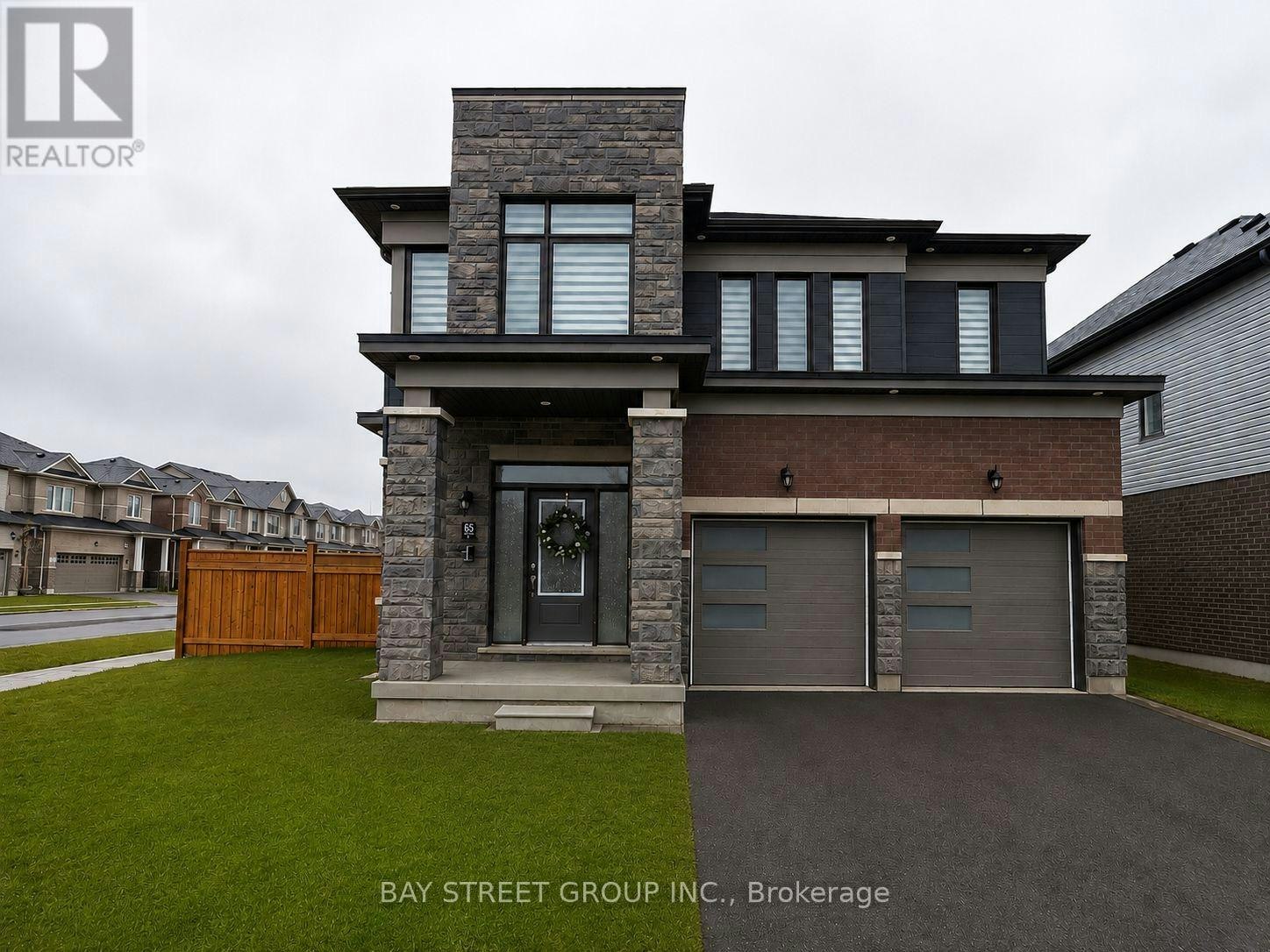 UPPER FLOOR-163 Terry Fox Drive Road, Barrie, ON, L9J 0L7
