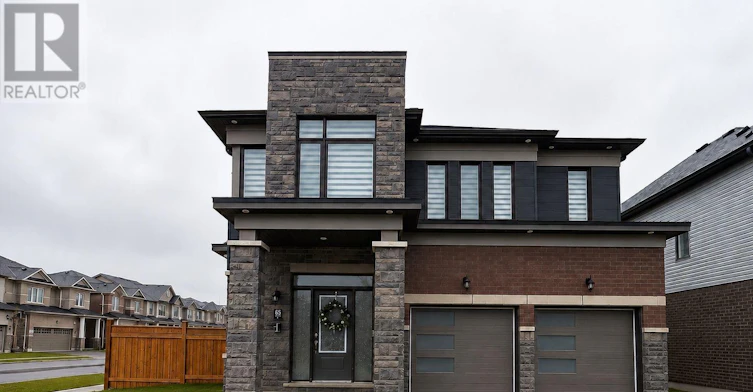 UPPER FLOOR-163 Terry Fox Drive Road, Barrie, ON, L9J 0L7