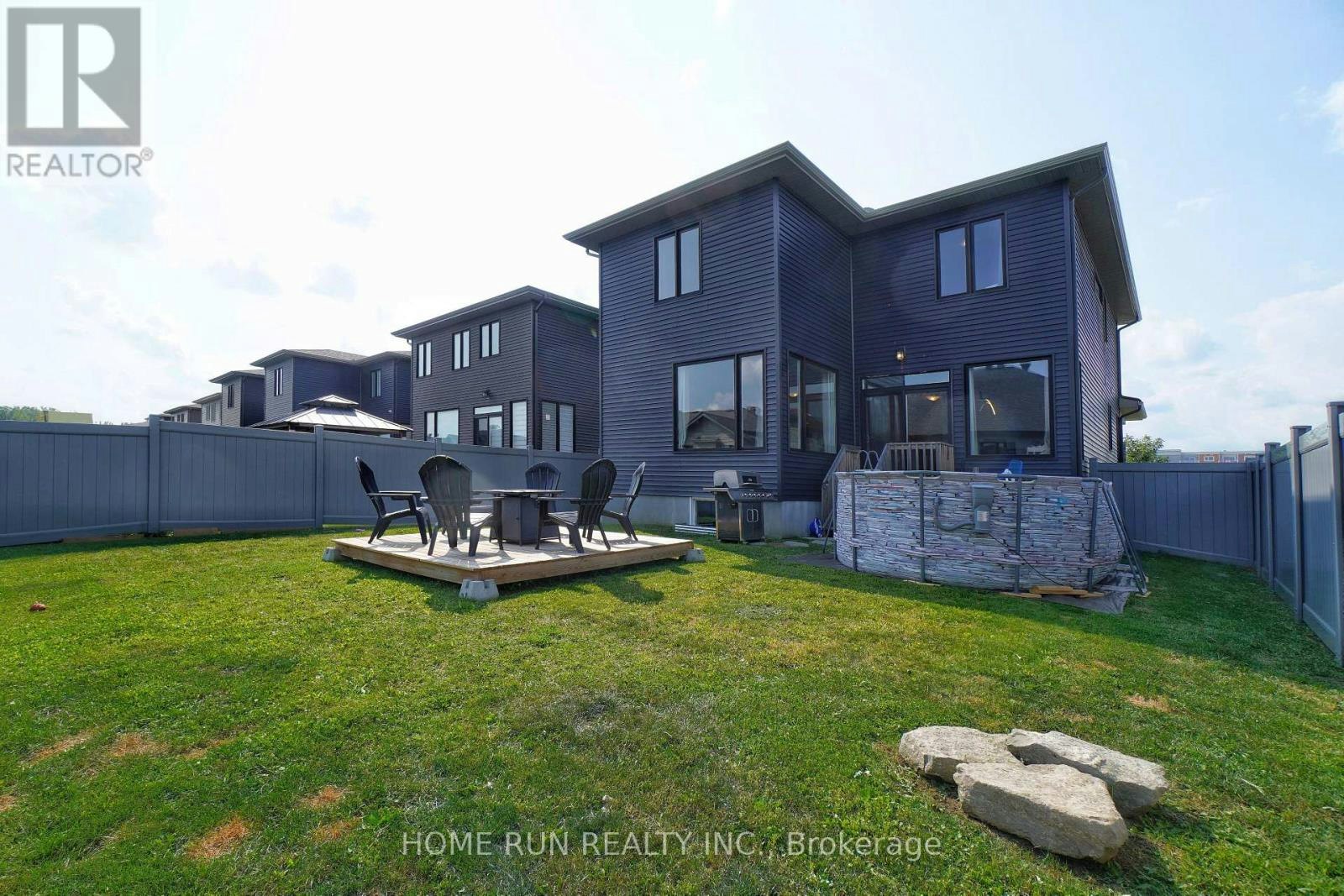 282 Nelson Street E, Carleton Place, ON, K7C 0P8 - 35