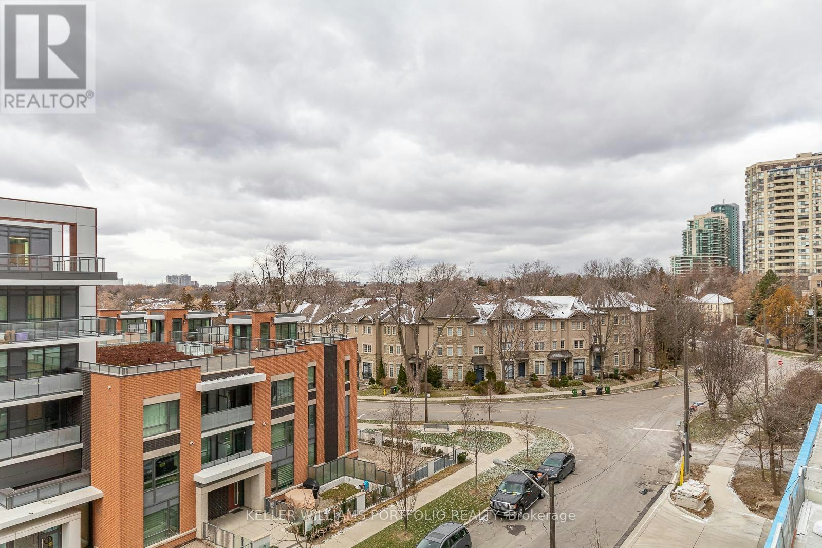 608-75 Canterbury Place, Toronto, ON, M2N 0L2 - 16