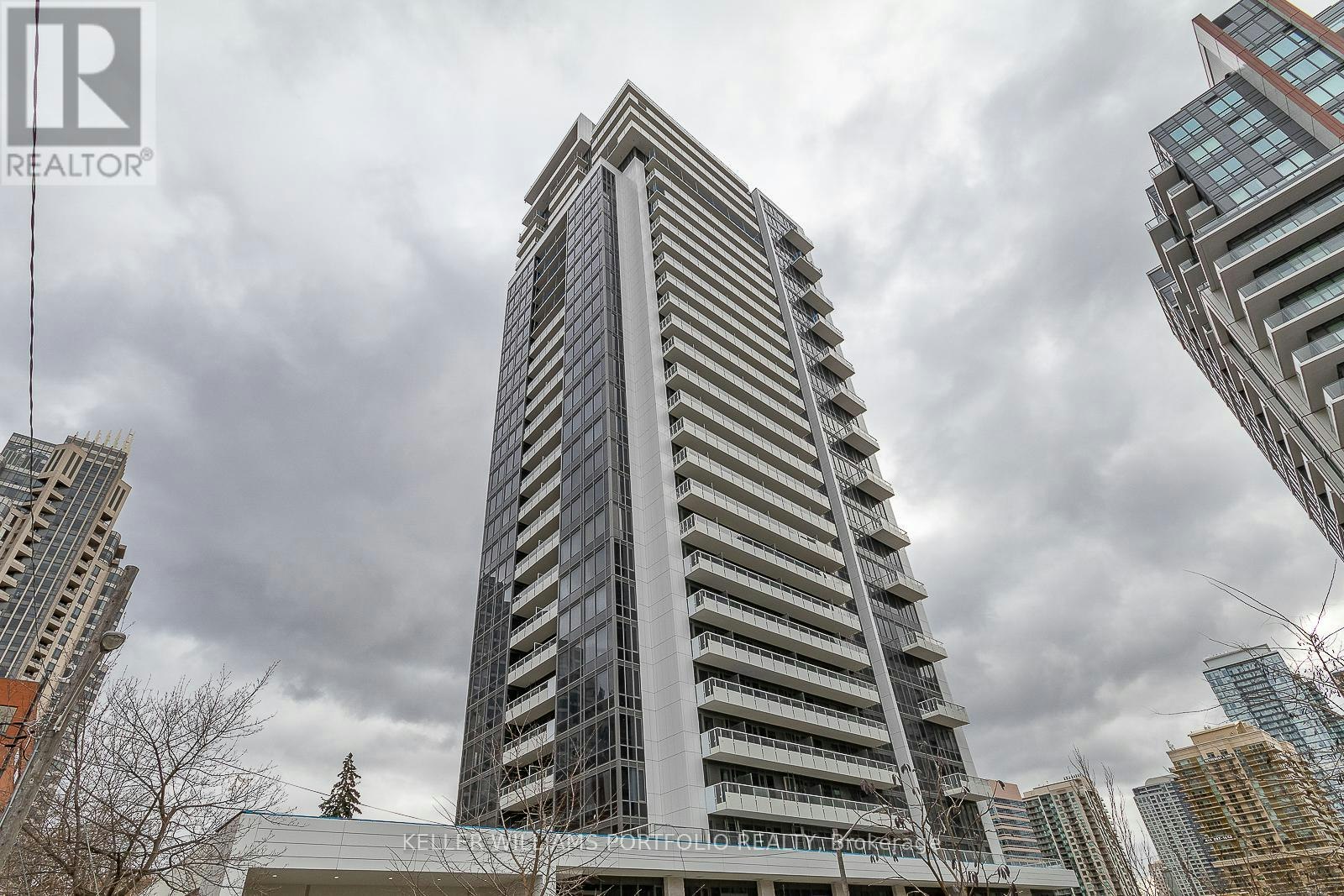 608-75 Canterbury Place, Toronto, ON, M2N 0L2