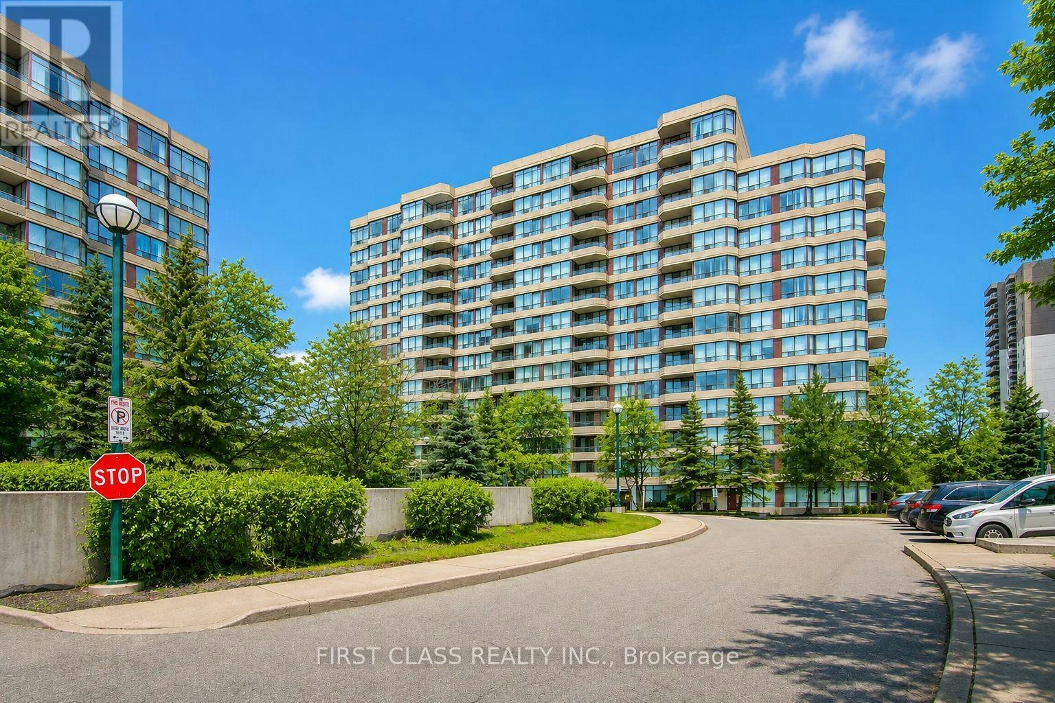 106-91 Townsgate Drive, Vaughan, ON, L4J 8E8