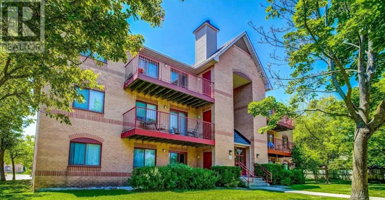 234-1498 Pilgrims Way, Oakville, ON, L6M 3G9