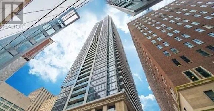 1404-70 Temperance Street, Toronto, ON, M5H 4E8