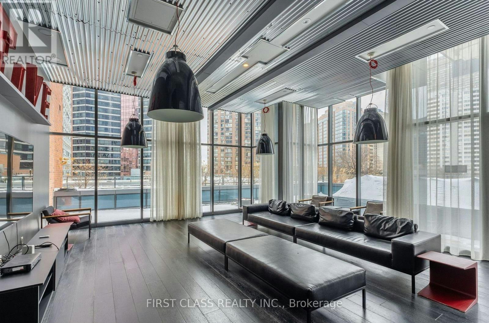 2503-5 St Joseph Street, Toronto, ON, M4Y 0B6 - 14