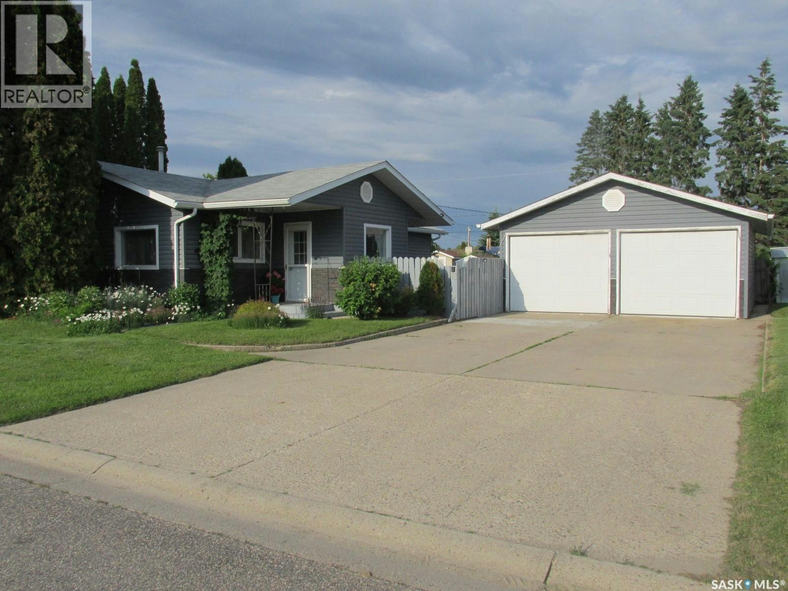 311 3rd Street N, Nipawin, SK, S0E 1E0