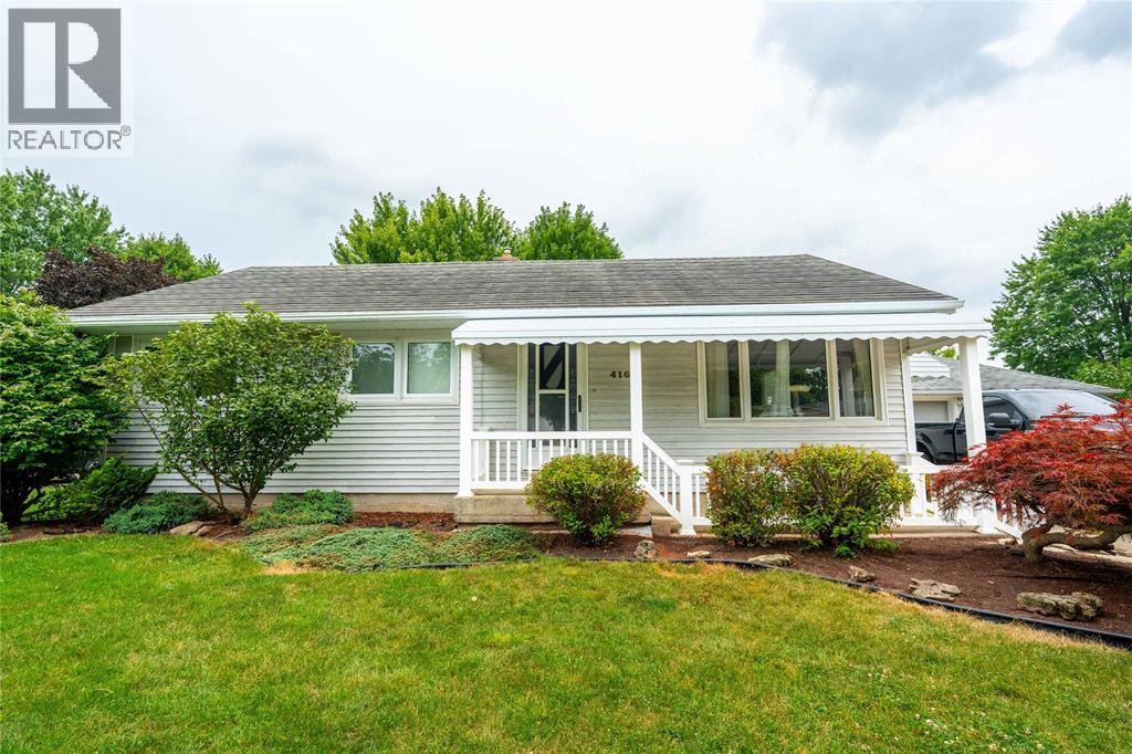416 Ignatiefna Street, Petrolia, ON, N0N 1R0