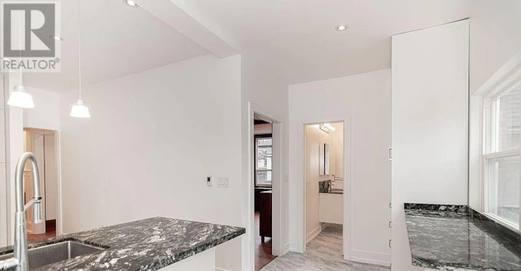 56 Oakwood Avenue, Toronto, ON, M6H 2V6 - 8