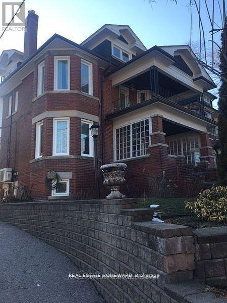 56 Oakwood Avenue, Toronto, ON, M6H 2V6 - 32