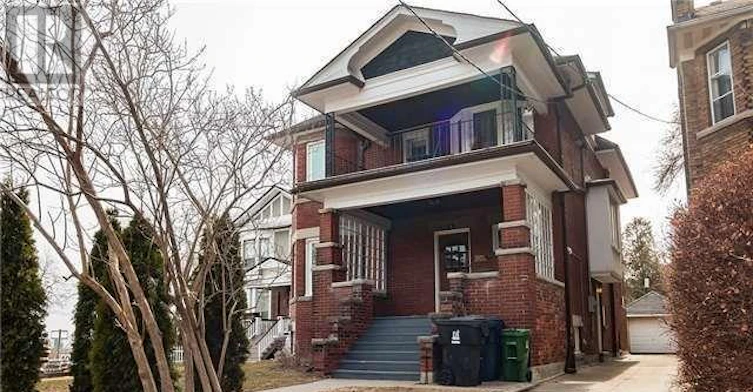 56 Oakwood Avenue, Toronto, ON, M6H 2V6