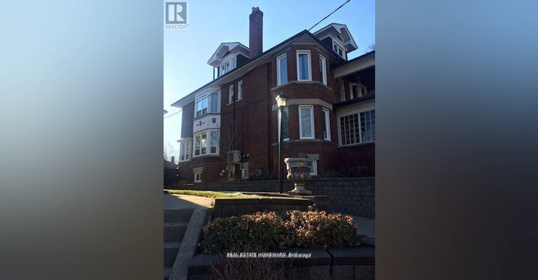 56 Oakwood Avenue, Toronto, ON, M6H 2V6 - 33