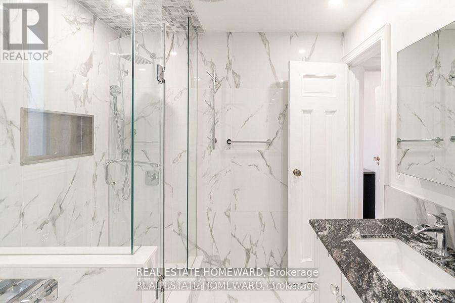 56 Oakwood Avenue, Toronto, ON, M6H 2V6 - 19