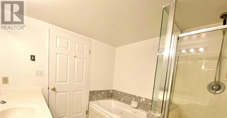 401-7 Carlton Street, Toronto, ON, M5B 2M3 - 20