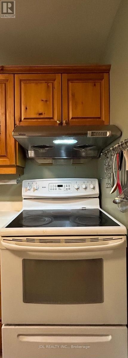 A MAIN-110 Robinson St Street, Markham, ON, L3P 1P1 - 7
