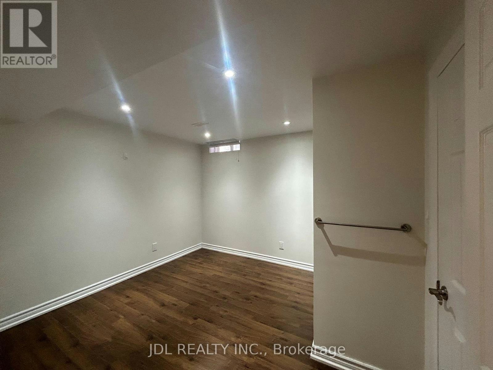 TWO-BEDROOM BSMT-36 Bendamere Cres Crescent, Markham, ON, L3P 6Y1 - 8