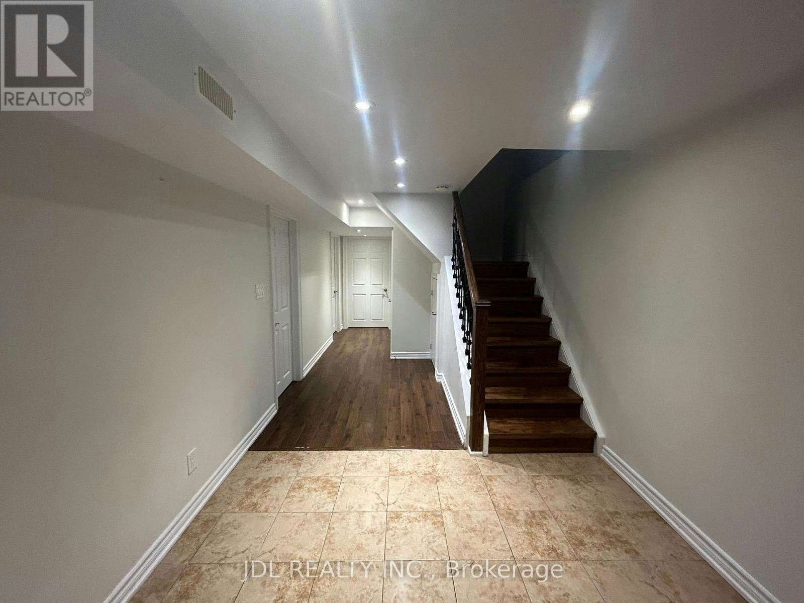 TWO-BEDROOM BSMT-36 Bendamere Cres Crescent, Markham, ON, L3P 6Y1 - 12