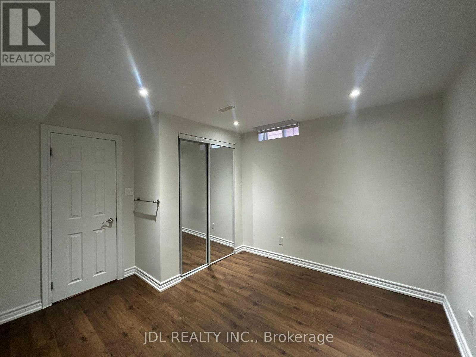 TWO-BEDROOM BSMT-36 Bendamere Cres Crescent, Markham, ON, L3P 6Y1 - 4