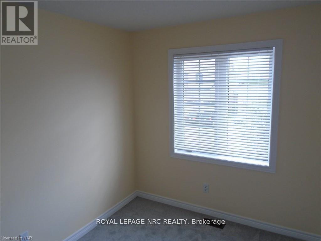 37 Sparkle Drive, Thorold, ON, L2V 0H2 - 9