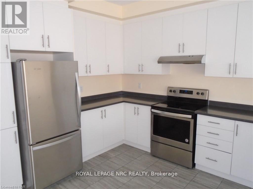 37 Sparkle Drive, Thorold, ON, L2V 0H2 - 6