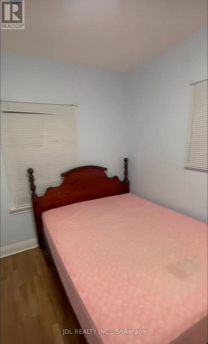 A BSMT-10 Apache Trail, Toronto, ON, M2H 2H7 - 2