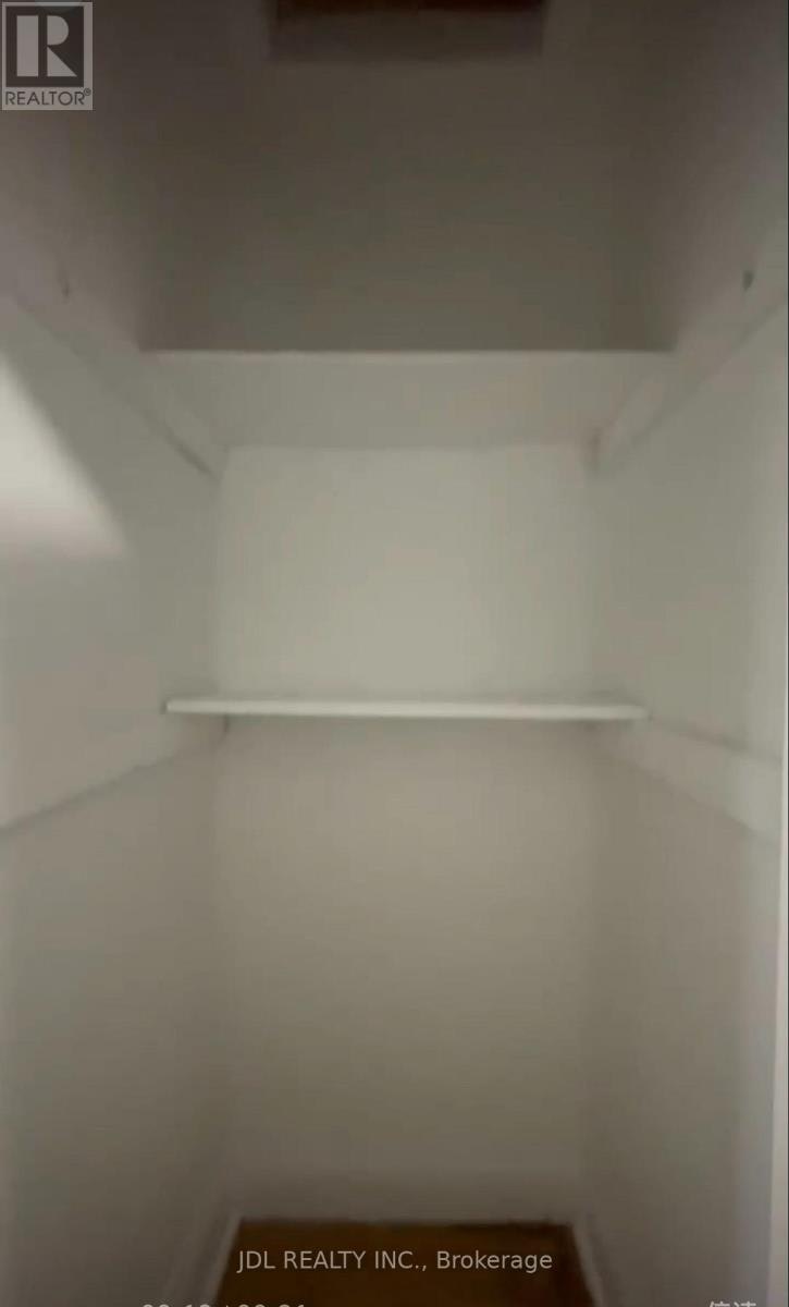 A BSMT-10 Apache Trail, Toronto, ON, M2H 2H7 - 4