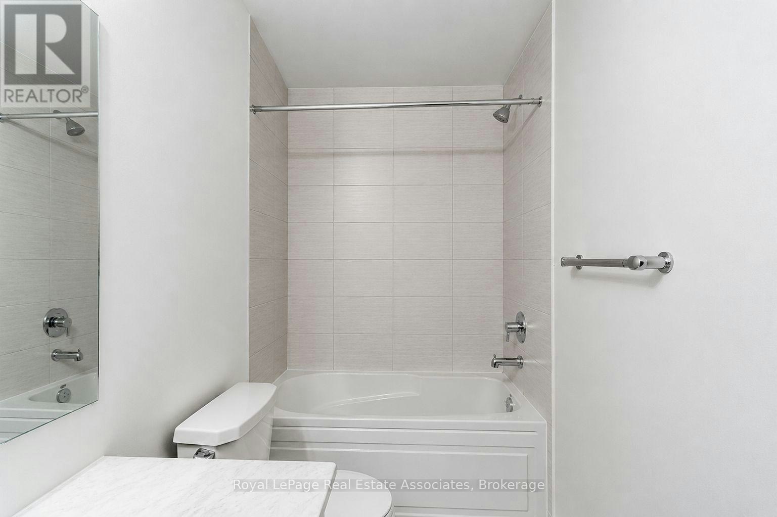 312-3401 Ridgeway Drive, Mississauga, ON, L5L 0B9 - 12