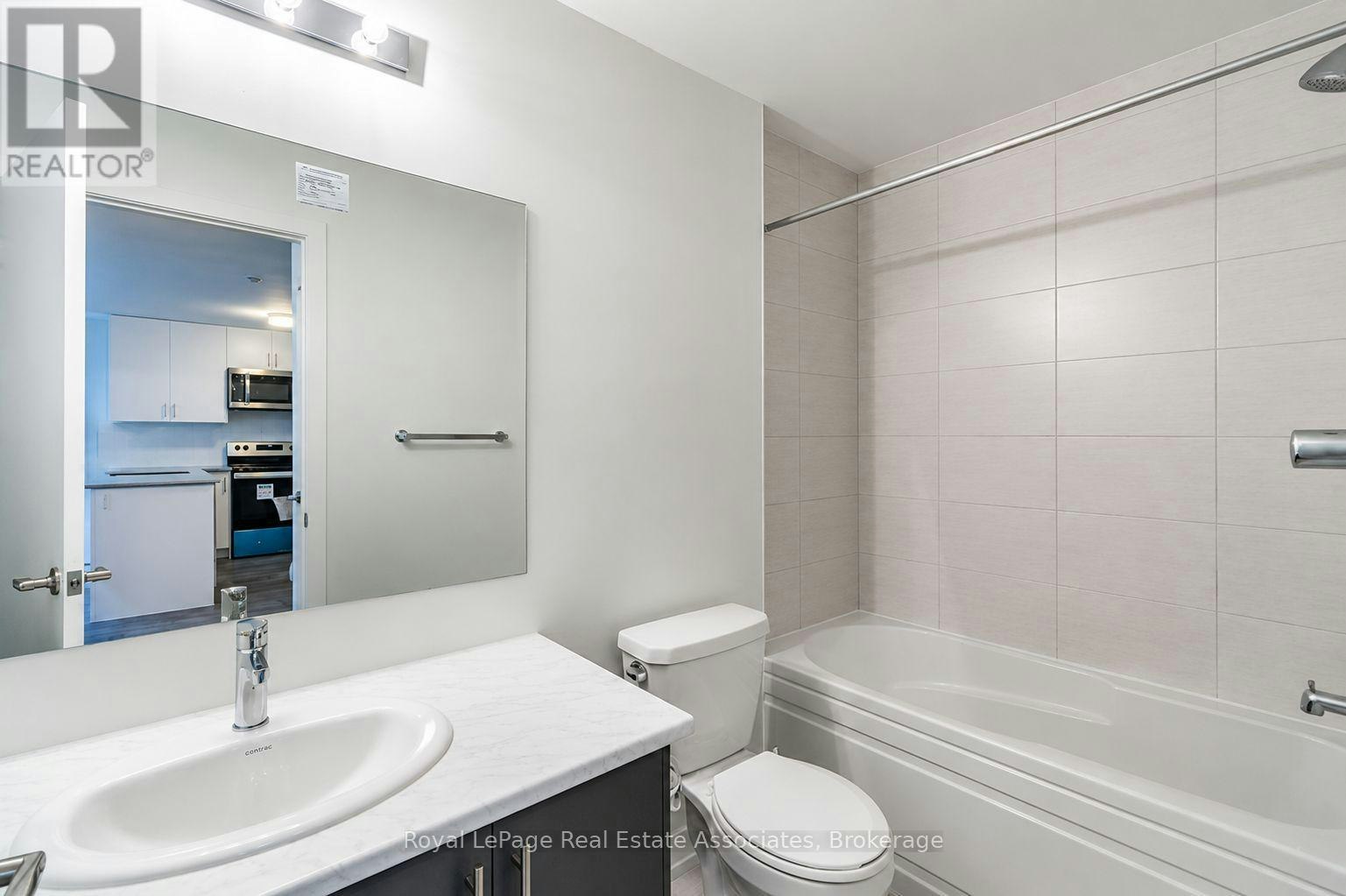 312-3401 Ridgeway Drive, Mississauga, ON, L5L 0B9 - 13