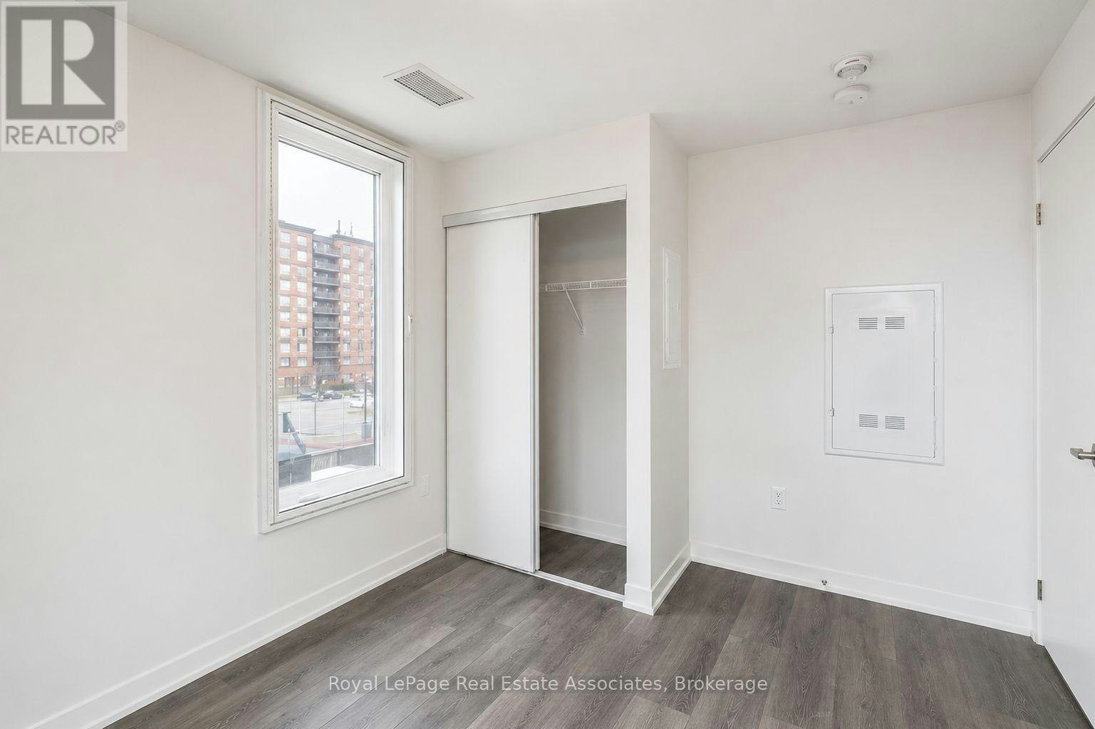 312-3401 Ridgeway Drive, Mississauga, ON, L5L 0B9 - 6