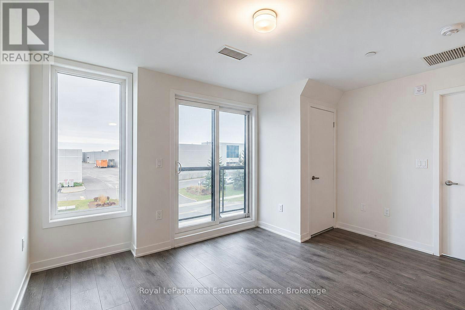 312-3401 Ridgeway Drive, Mississauga, ON, L5L 0B9 - 14