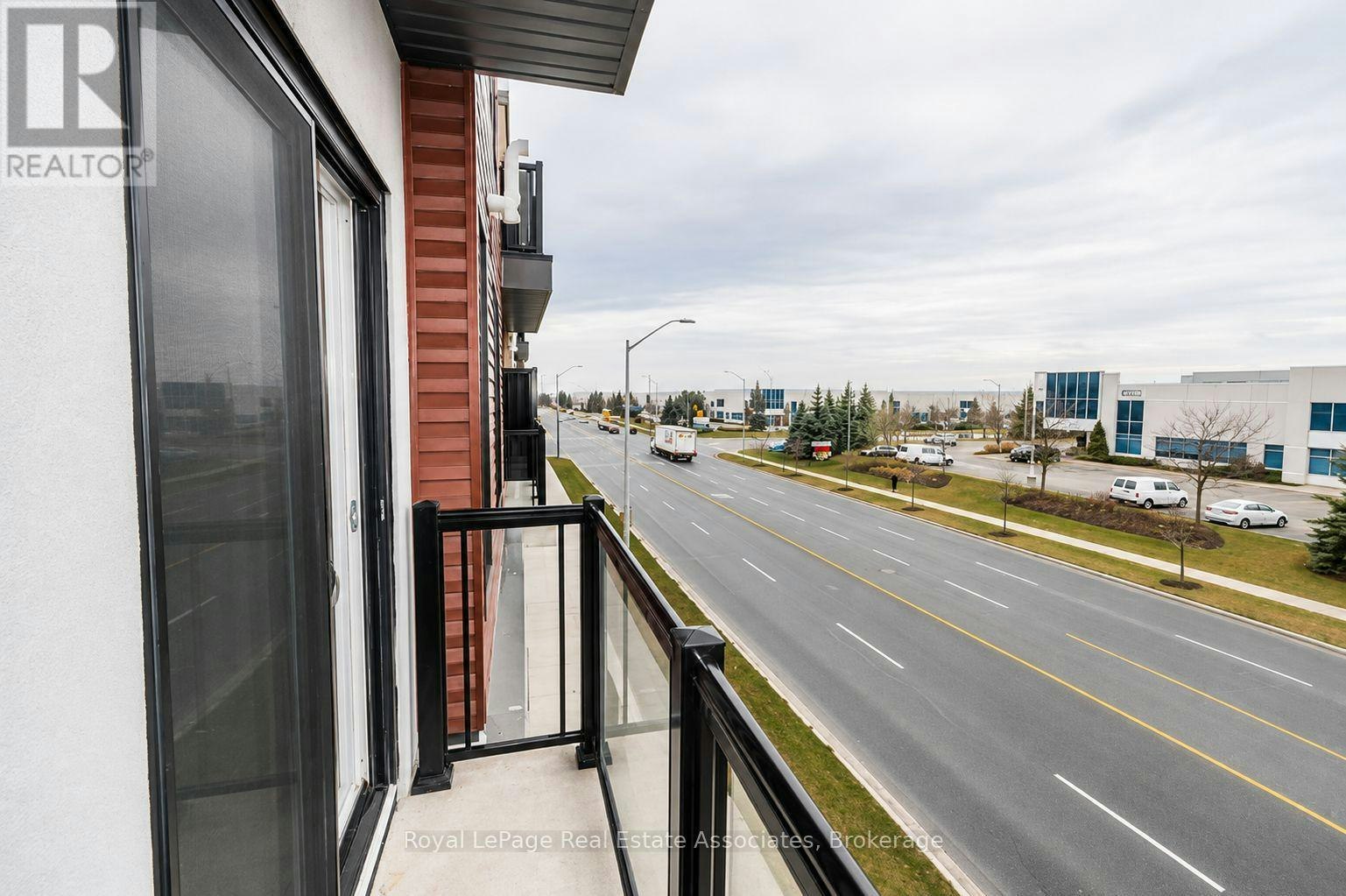 312-3401 Ridgeway Drive, Mississauga, ON, L5L 0B9 - 9