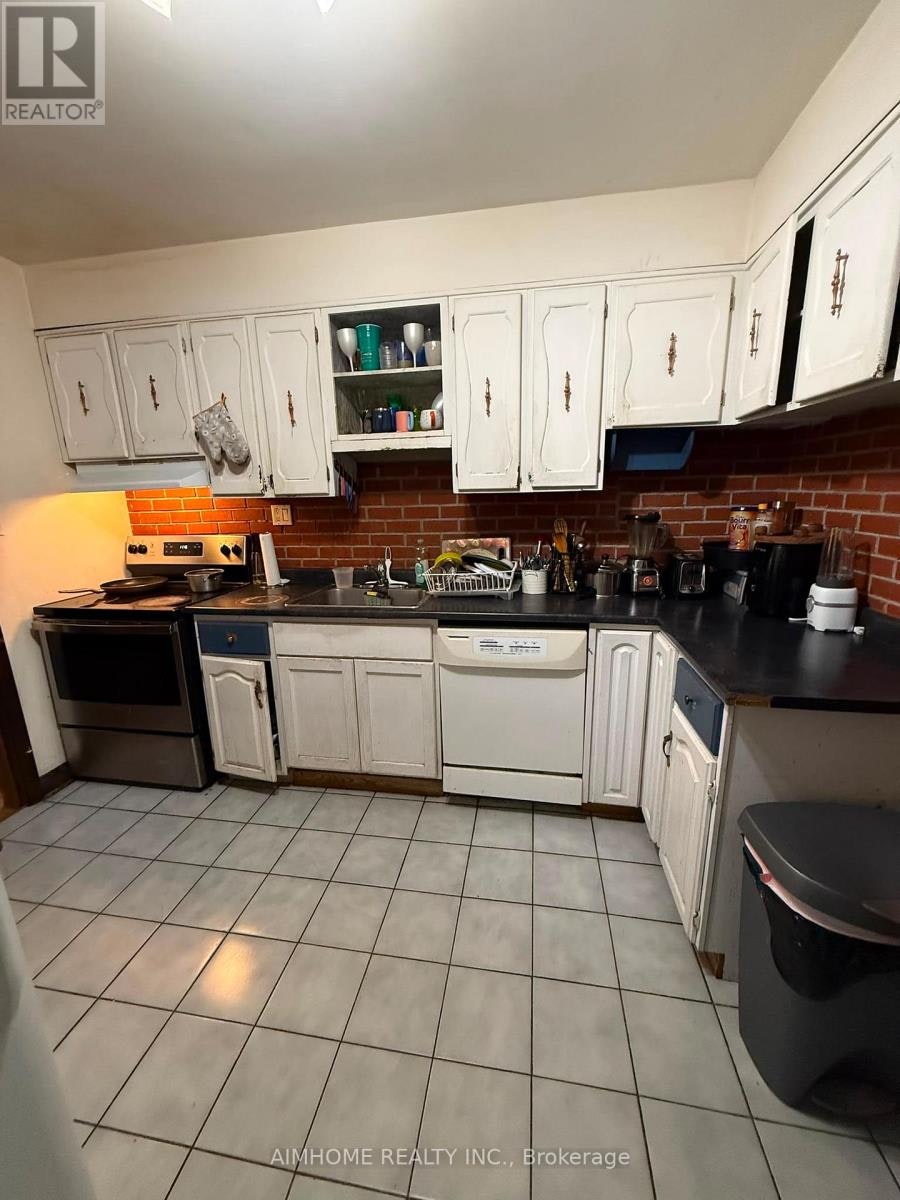 430 Wildwood Drive, Oakville, ON, L6K 1T7 - 3