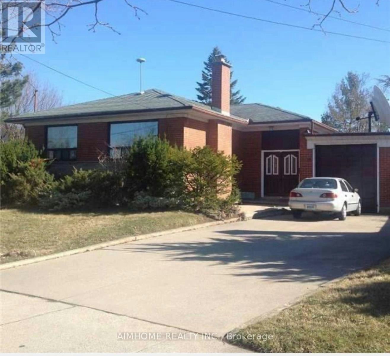 430 Wildwood Drive, Oakville, ON, L6K 1T7
